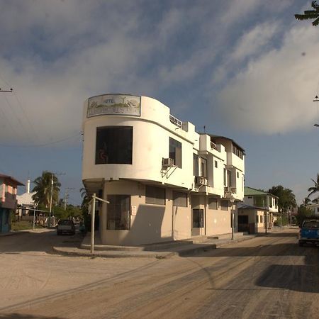 Hostal La Isla Del Descanso Puerto Villamil Kültér fotó